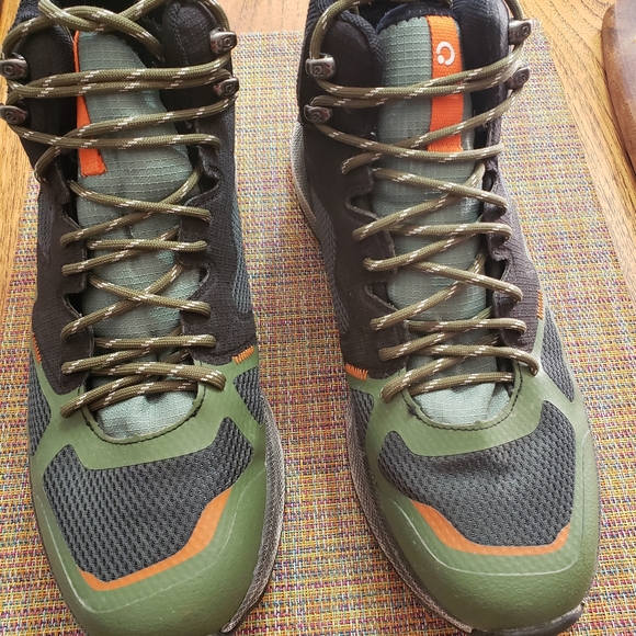 Running shoes - Picture 3 of 4